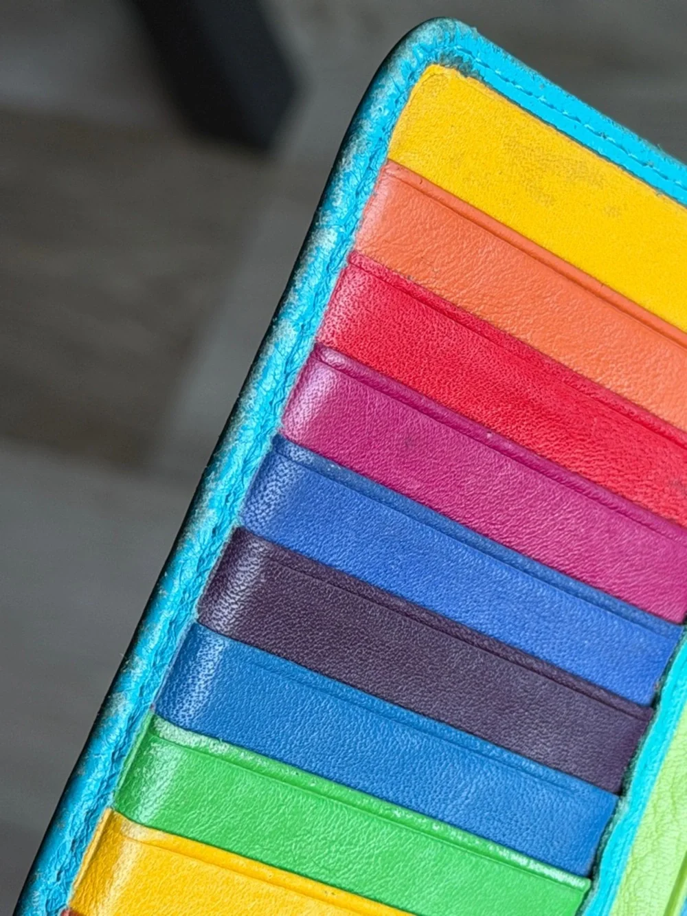 Dallatti Leather Wallet Rainbow Card Slots - Picture 4 of 12